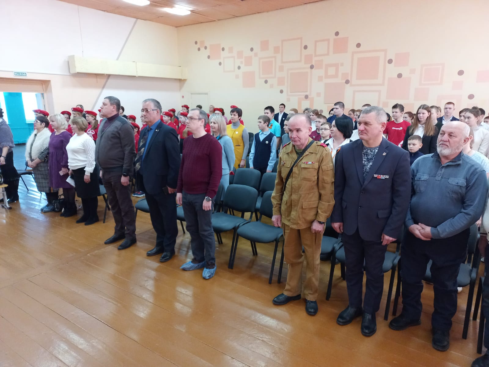 Верою и правдою служить России!