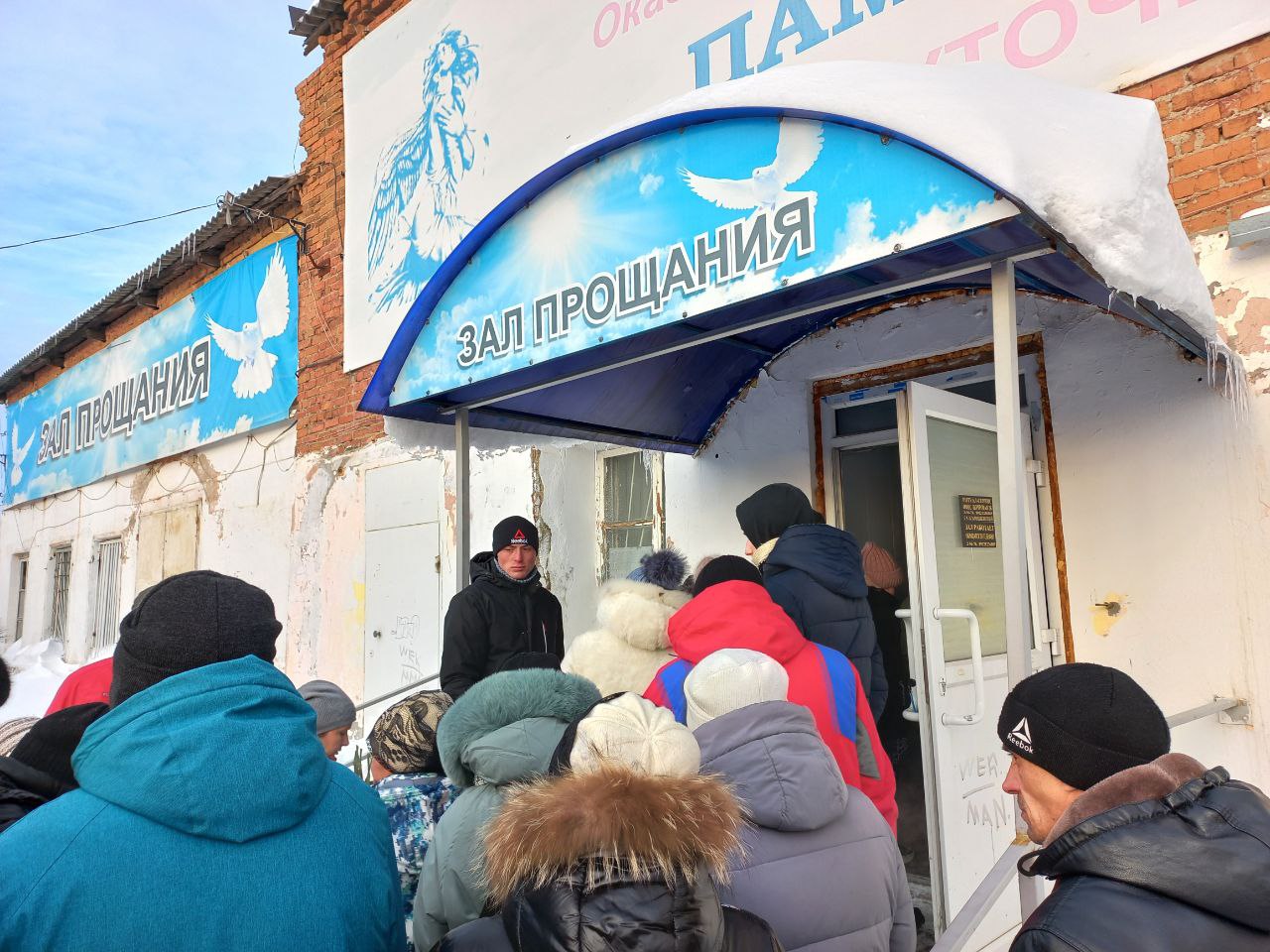 Сегодня Артемовский простился с Денисом Ульяновым