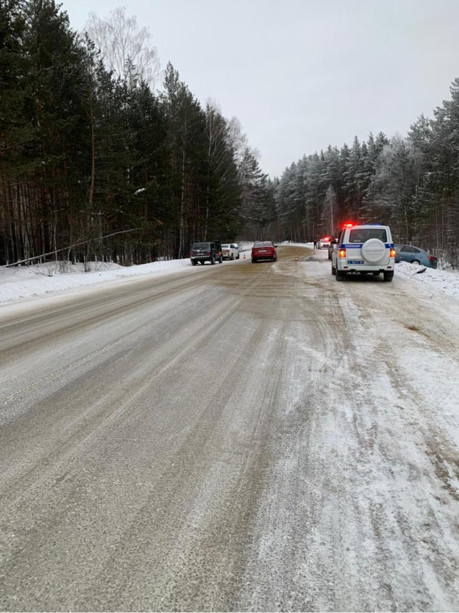 Массовая авария на трассе: подвела погода