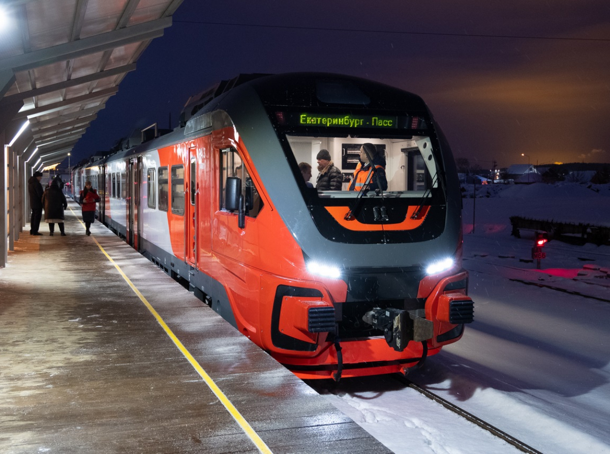 ДИП Свердловской области. СвЖД последовательно расширяет сеть пригородных маршрутов, где для перевозки пассажиров используются комфортабельные скоростные электрички.