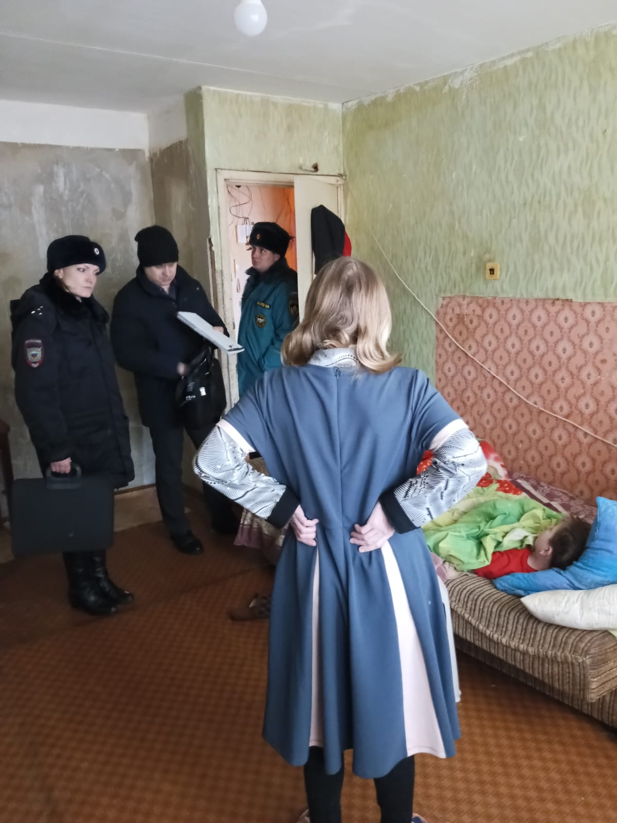 Полицейские посетят неблагополучные семьи, где есть подростки