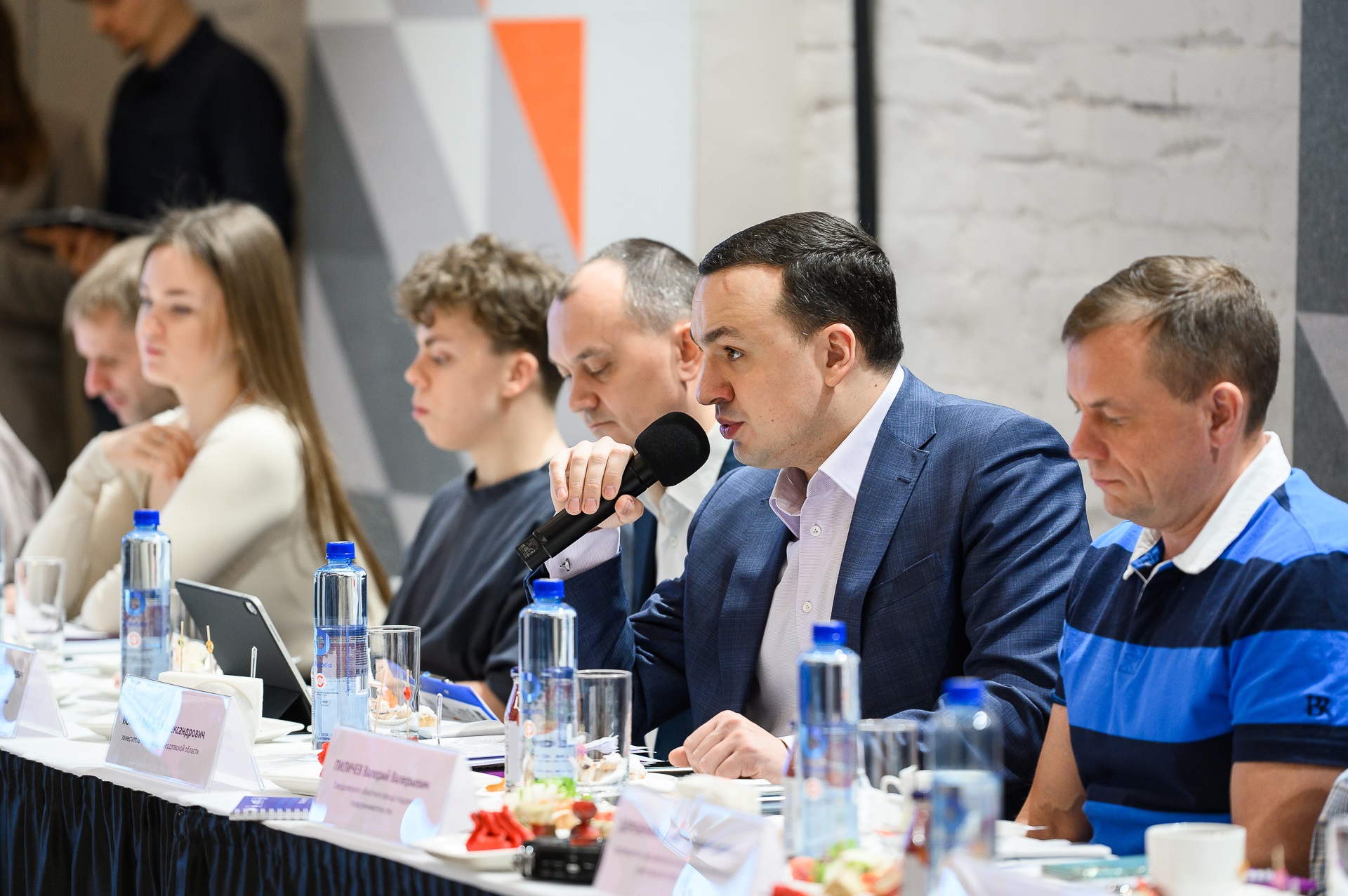 Тренд – на бизнес по франшизе, бум на самозанятость