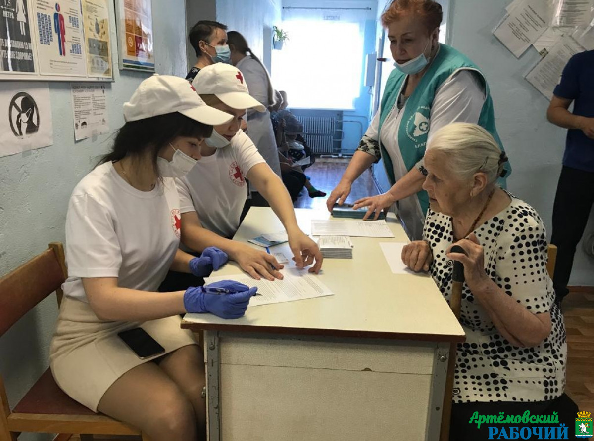 "ДоброВСело" два дня работает в самых дальних сёлах Артёмовского района