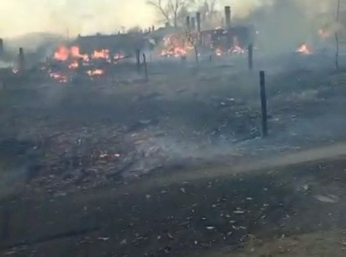 Скрин с видео. Все, что осталось от жилых домов в Сосьве.