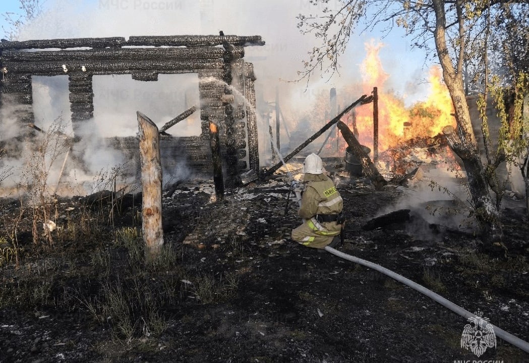 В Красногвардейском горел дом, на Буланаше - квартира, а в городе – лесной массив