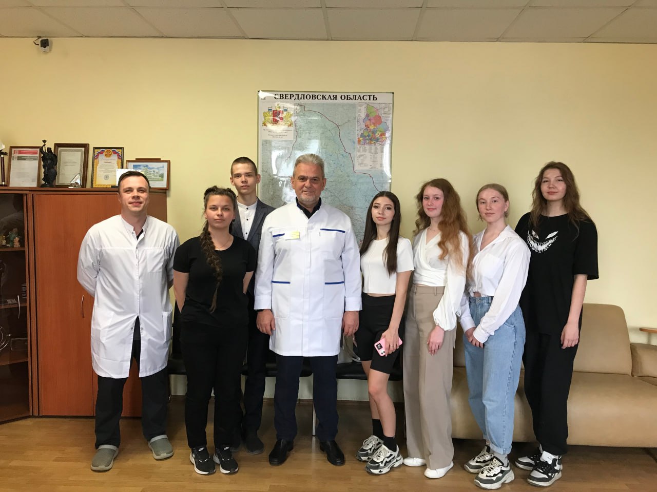 Шесть выпускников школ хотят поступать в этом году в медицинский вуз по направлению Артёмовской ЦРБ