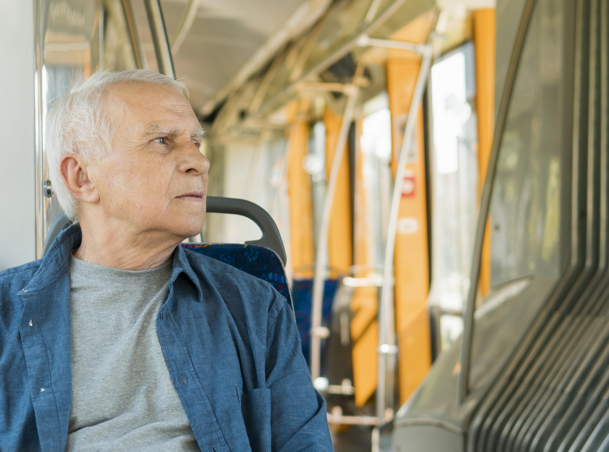 Фото с сайта Фото с сайта https://ru.freepik.com/ Наиболее востребованной мерой поддержки из НСУ является проезд на пригородных электричках.