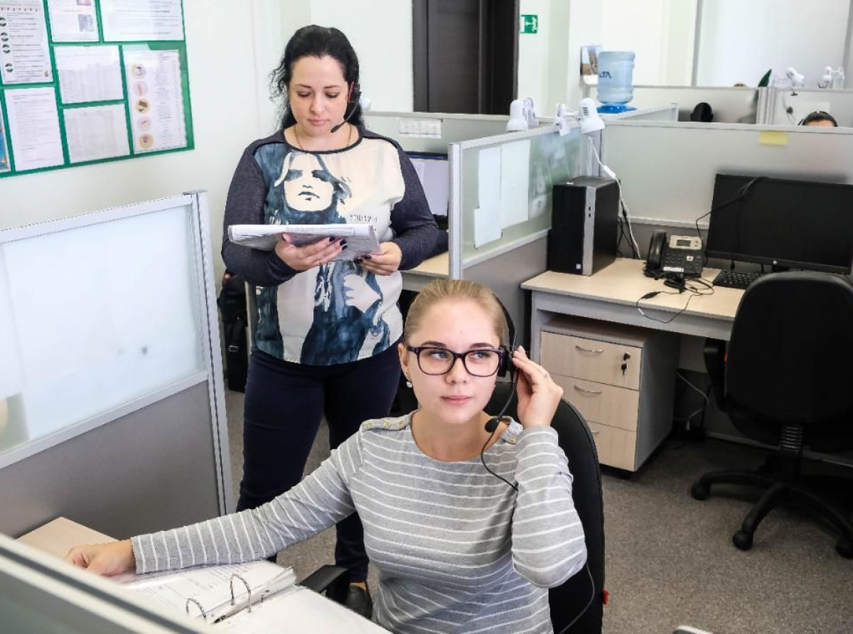 Фото предоставлено ЕМУП "Спецавтобаза". Если на линии занято, можно оставить голосовое сообщение. Специалисты центра перезвонят.