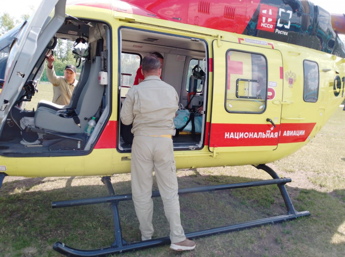 Фото предоставлено АЦРБ. Артемовские врачи оперировали пациентку несколько часов подряд.