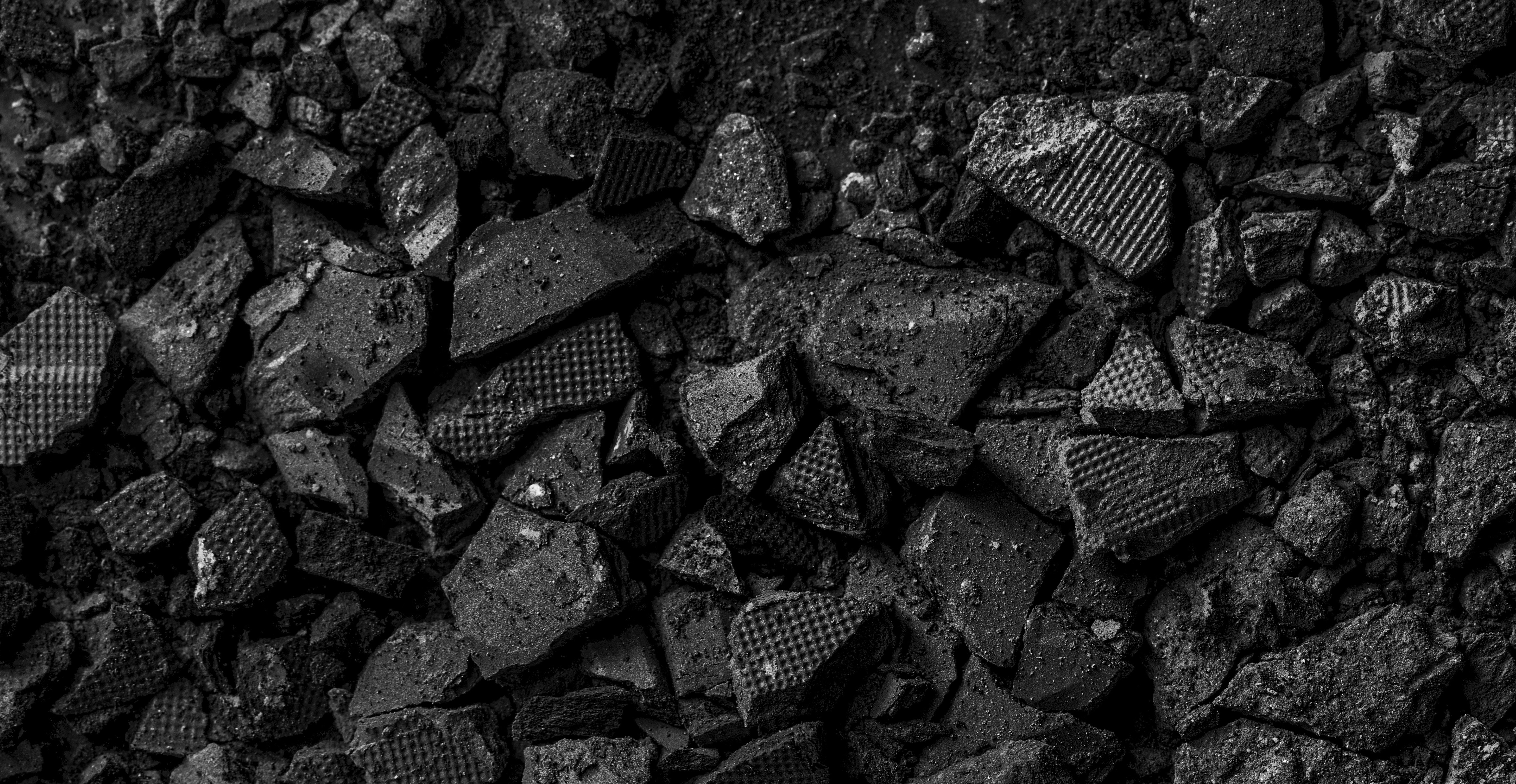 Долгов больше четырех миллионов рублей