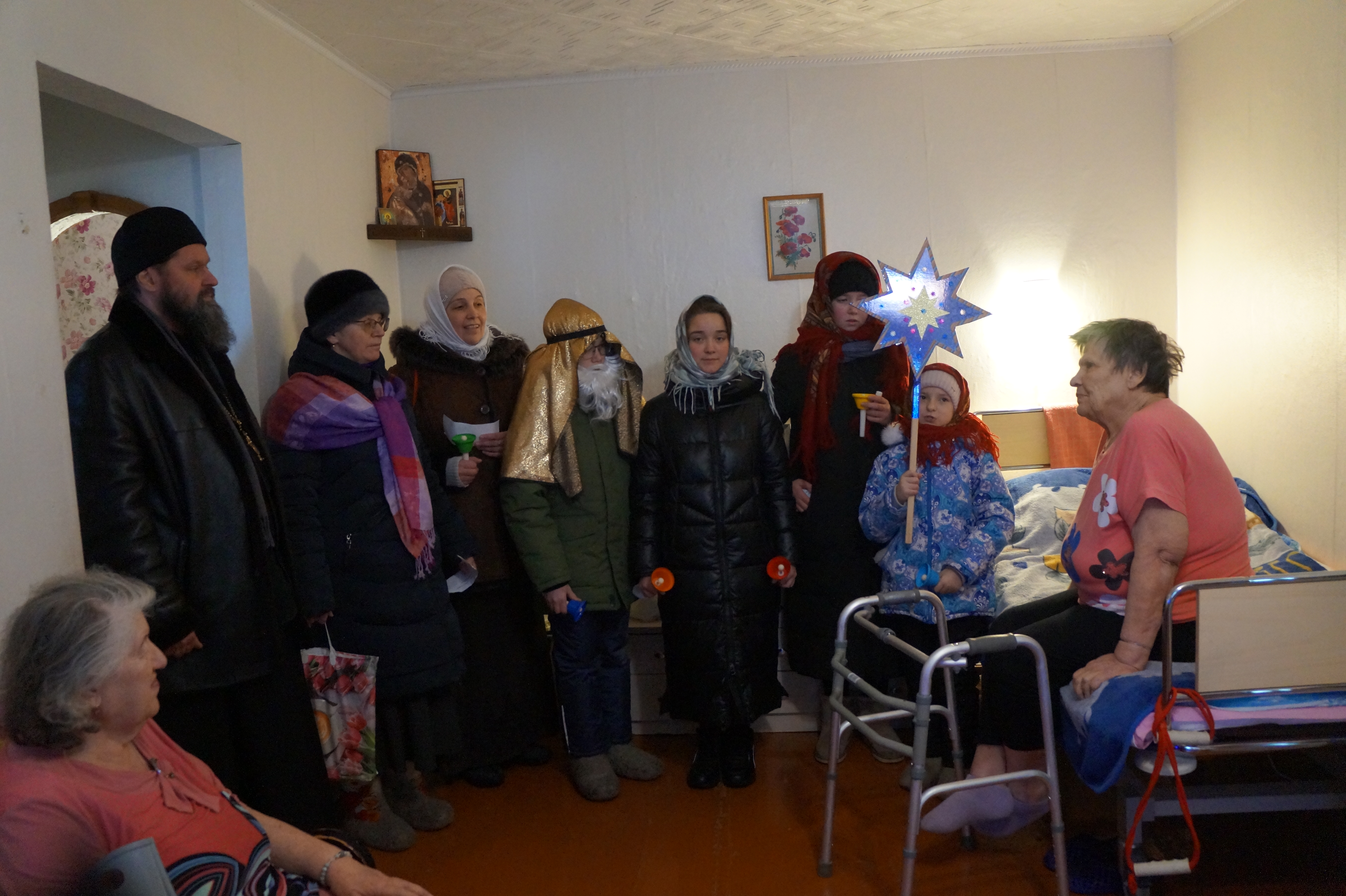 Добрая традиция в святочные дни