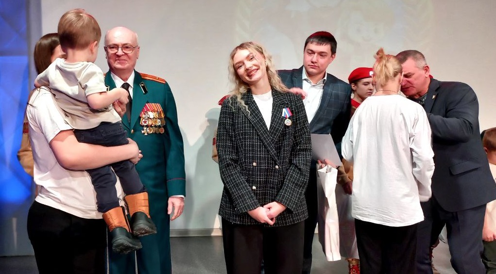 «Ваш папа – защитник добра и света»