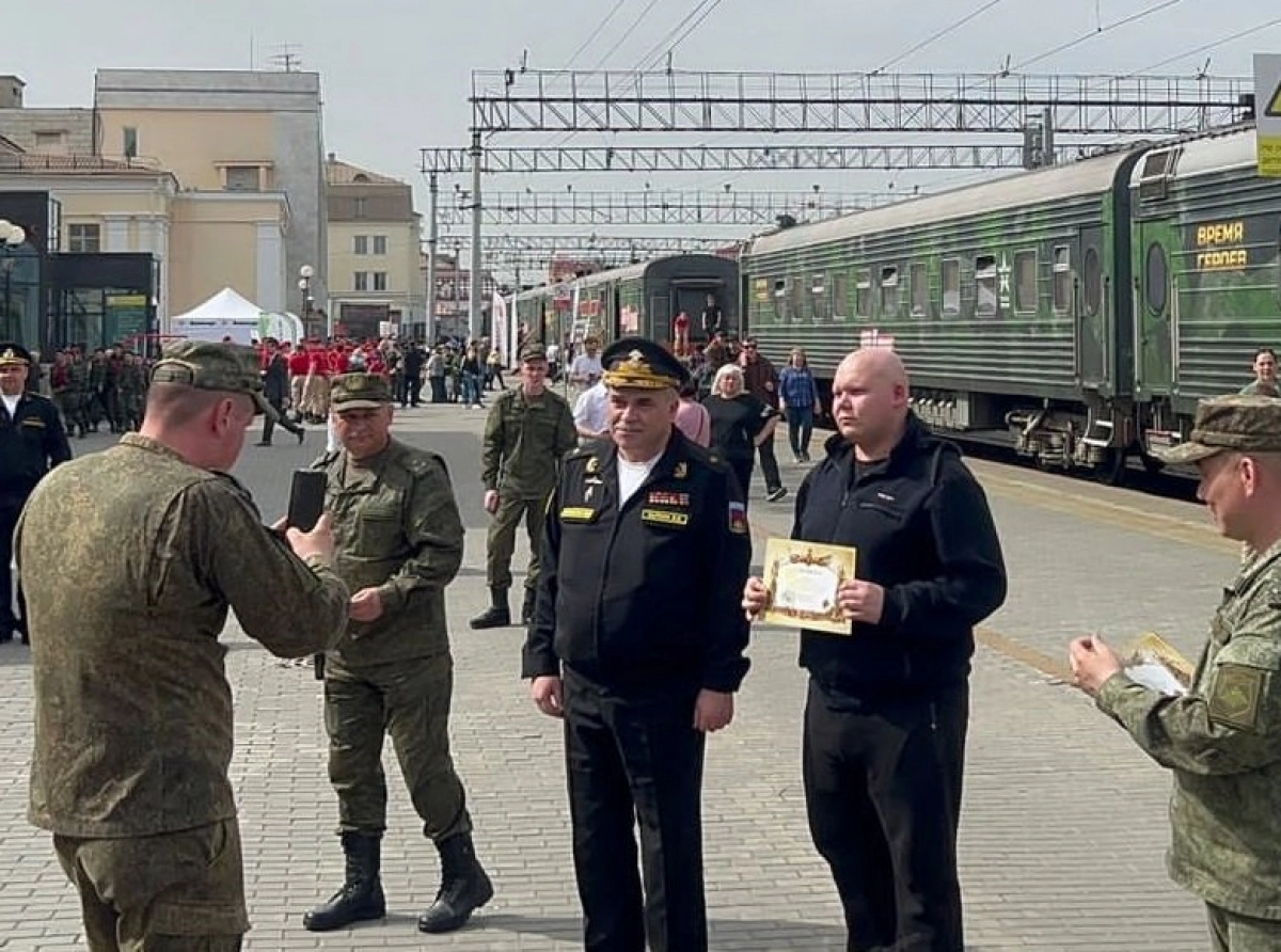 Патриотическое направление развивается, - это очень радует» - Артёмовский  рабочий