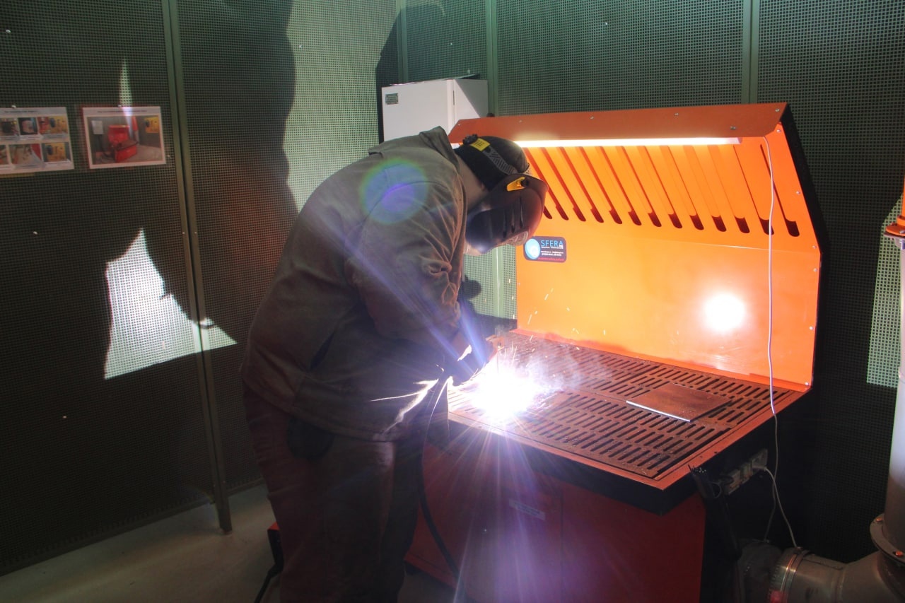 Вчерашние школьники станут специалистами