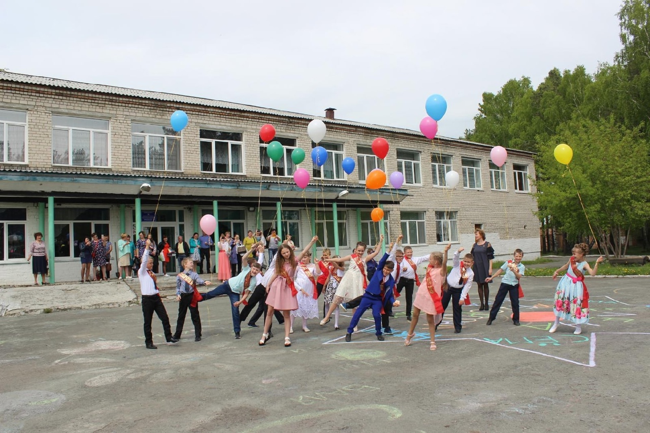 Полвека в мире знаний: результат достойный!