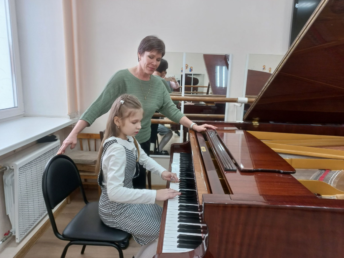 "Педагоги, наставники, руководители творческих коллективов получат по одному миллиону рублей"