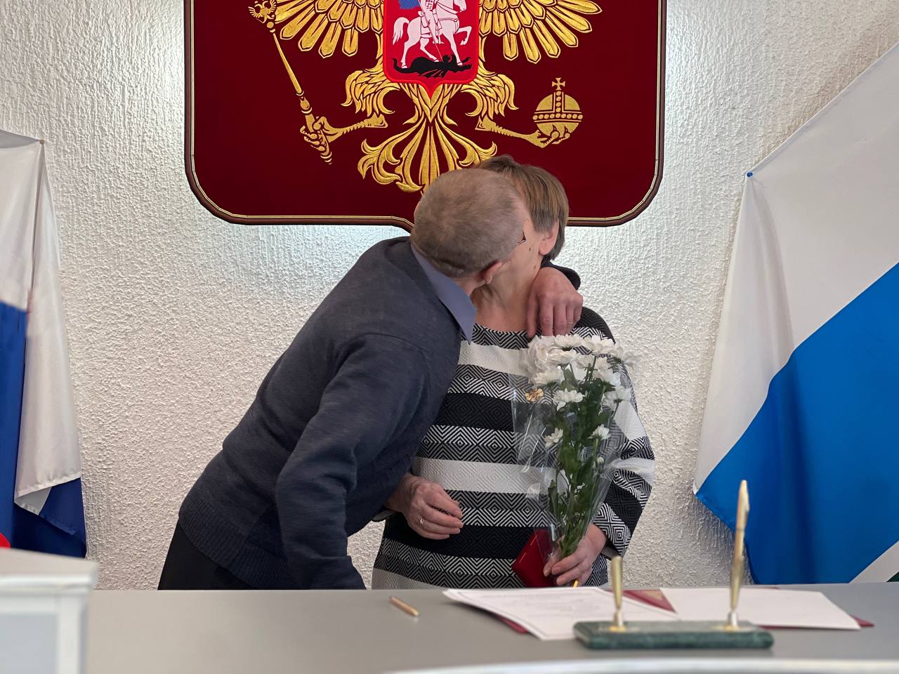 Наградили за материнский труд и большую любовь