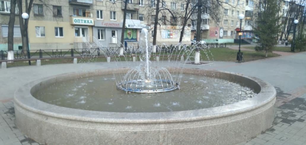 Детский парк или сквер Железнодорожников?