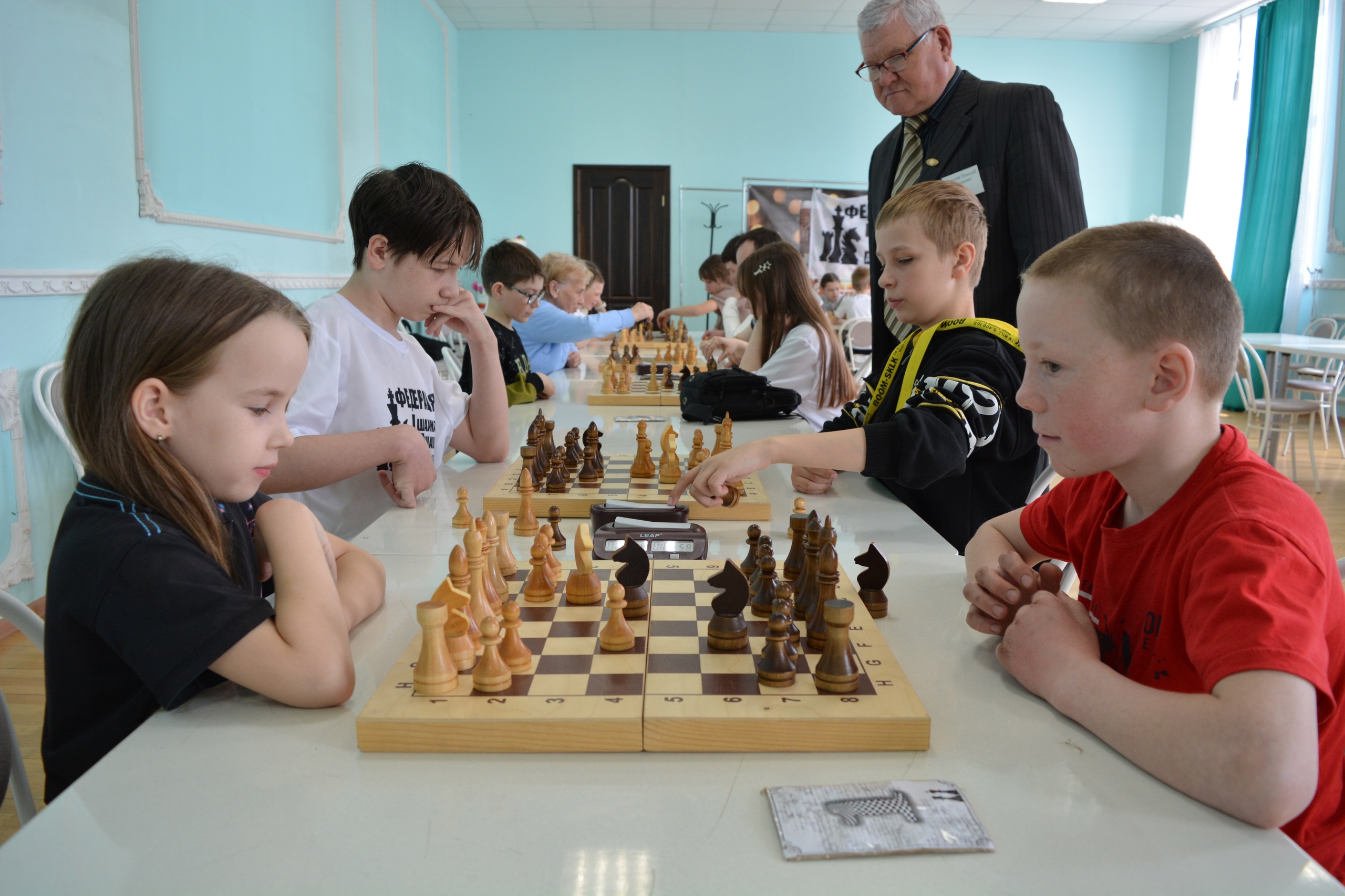 Артемовские шахматисты: успехи в быстрых и шведских шахматах