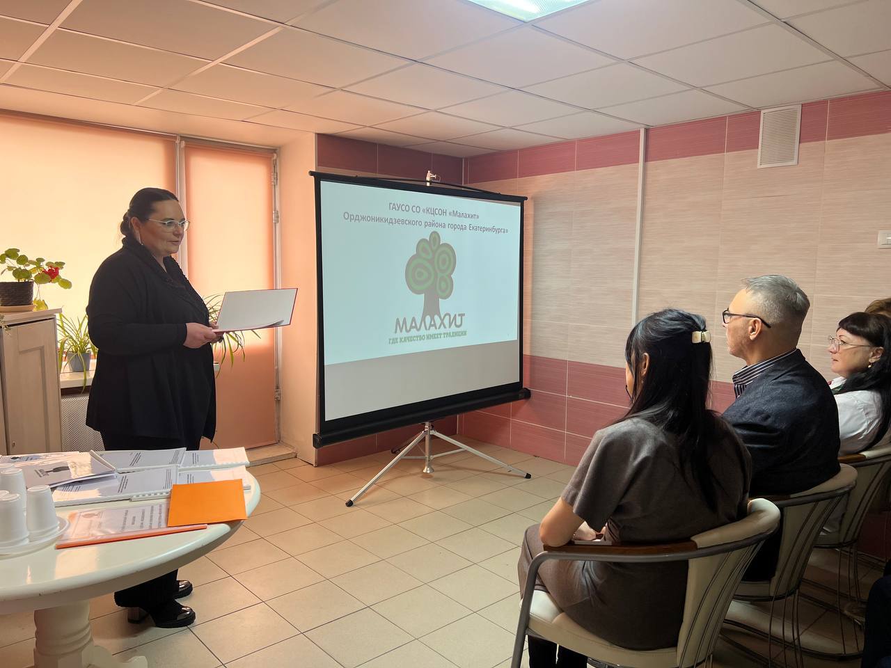 Новая служба для помощи матерям, попавшим в трудную жизненную ситуацию, открылась в Екатеринбурге