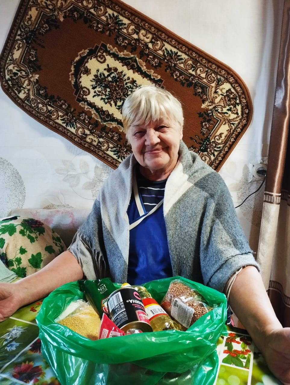 Помогли людям, нуждающимся в заботе