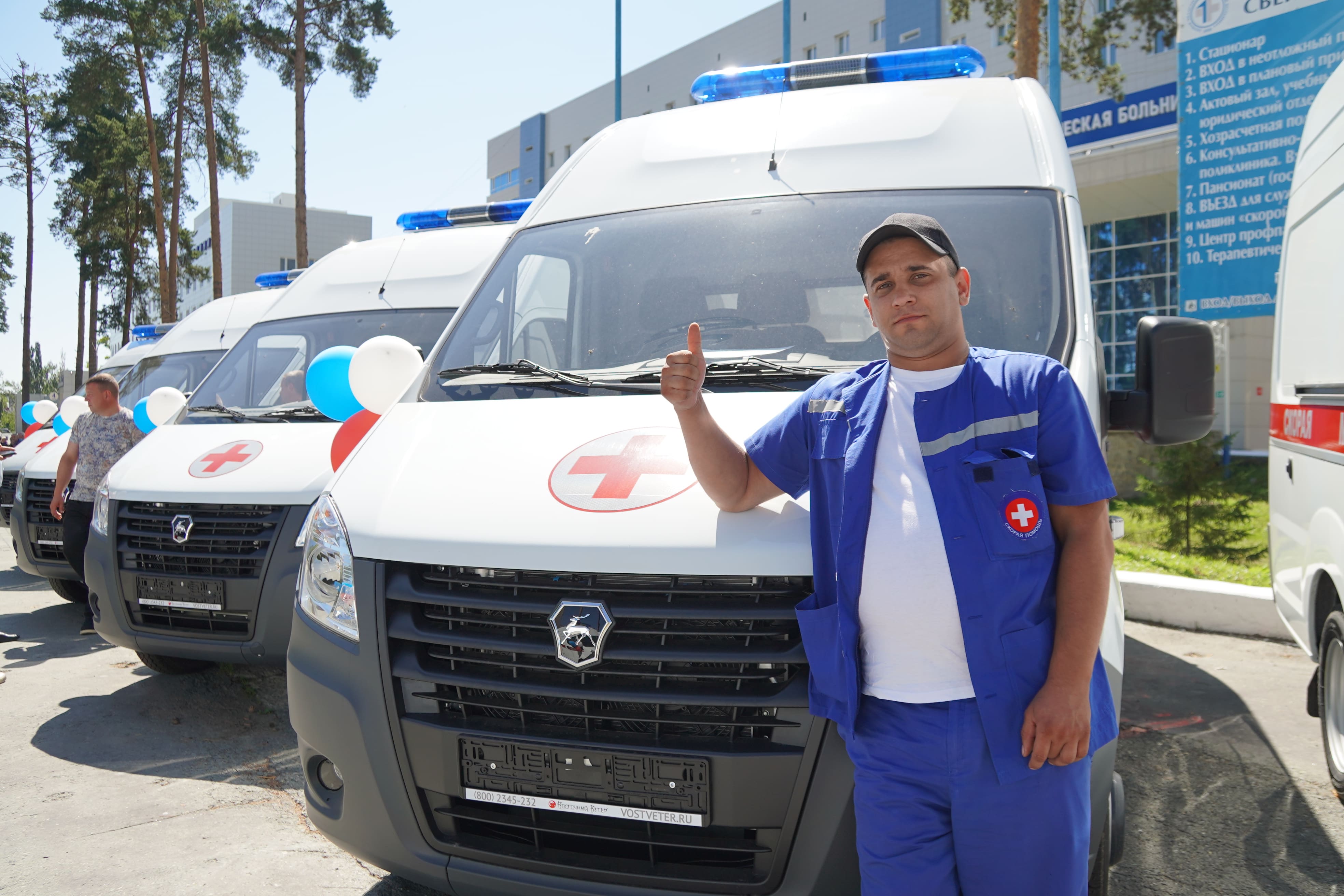 Режевская и другие свердловские больницы получили новые автомобили для службы скорой медицинской помощи