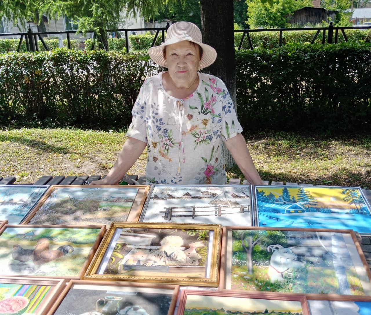 Фотовыставка Галины Кожевиной "Птицы счастья завтрашнего дня"