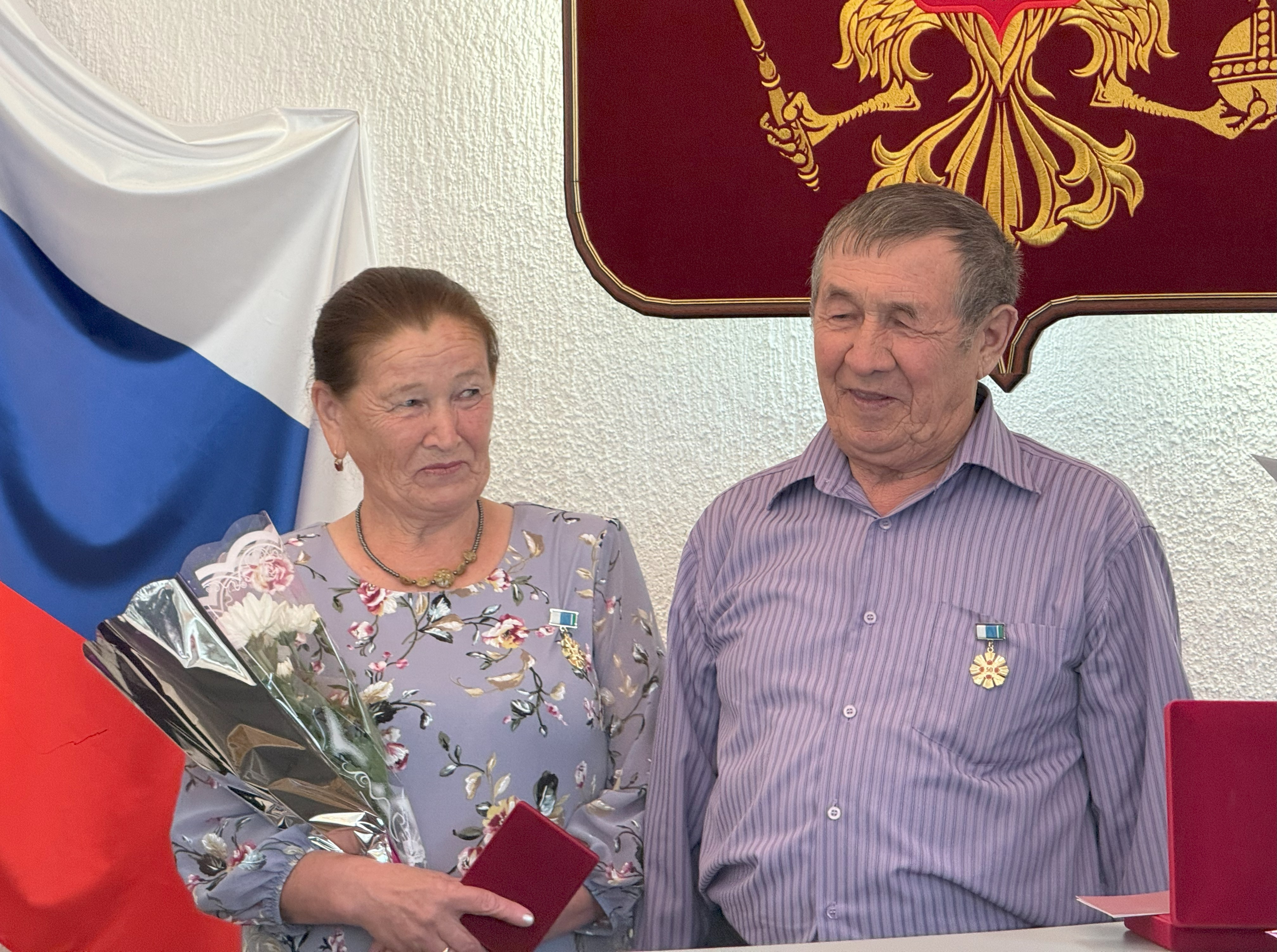 Золотые юбиляры Артемовского района — пример для всех!