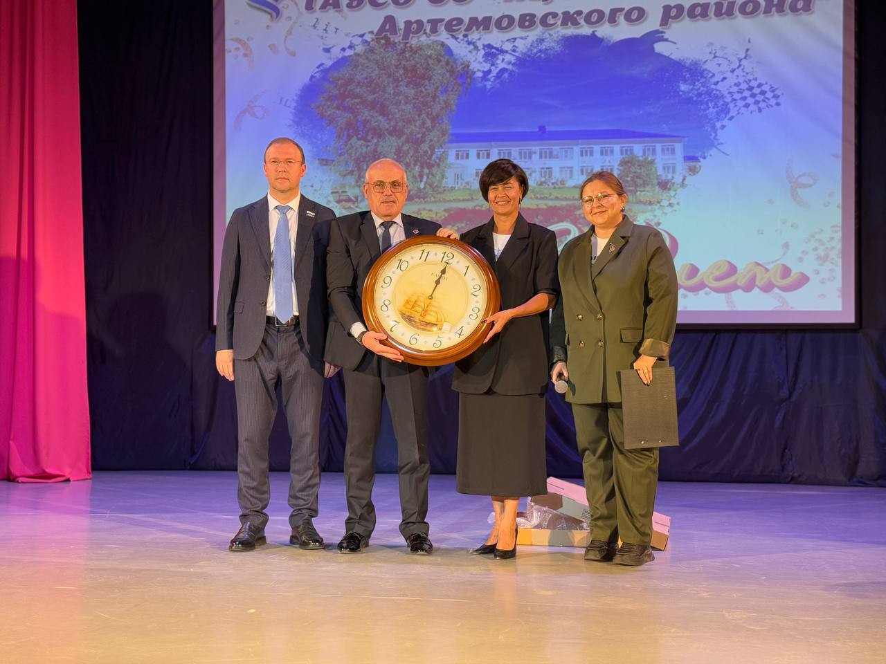 09dd72df-1dcd-438e-9076-f68359526aff