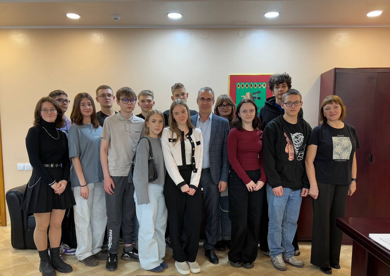 Лицеисты окунулись в закулисье власти