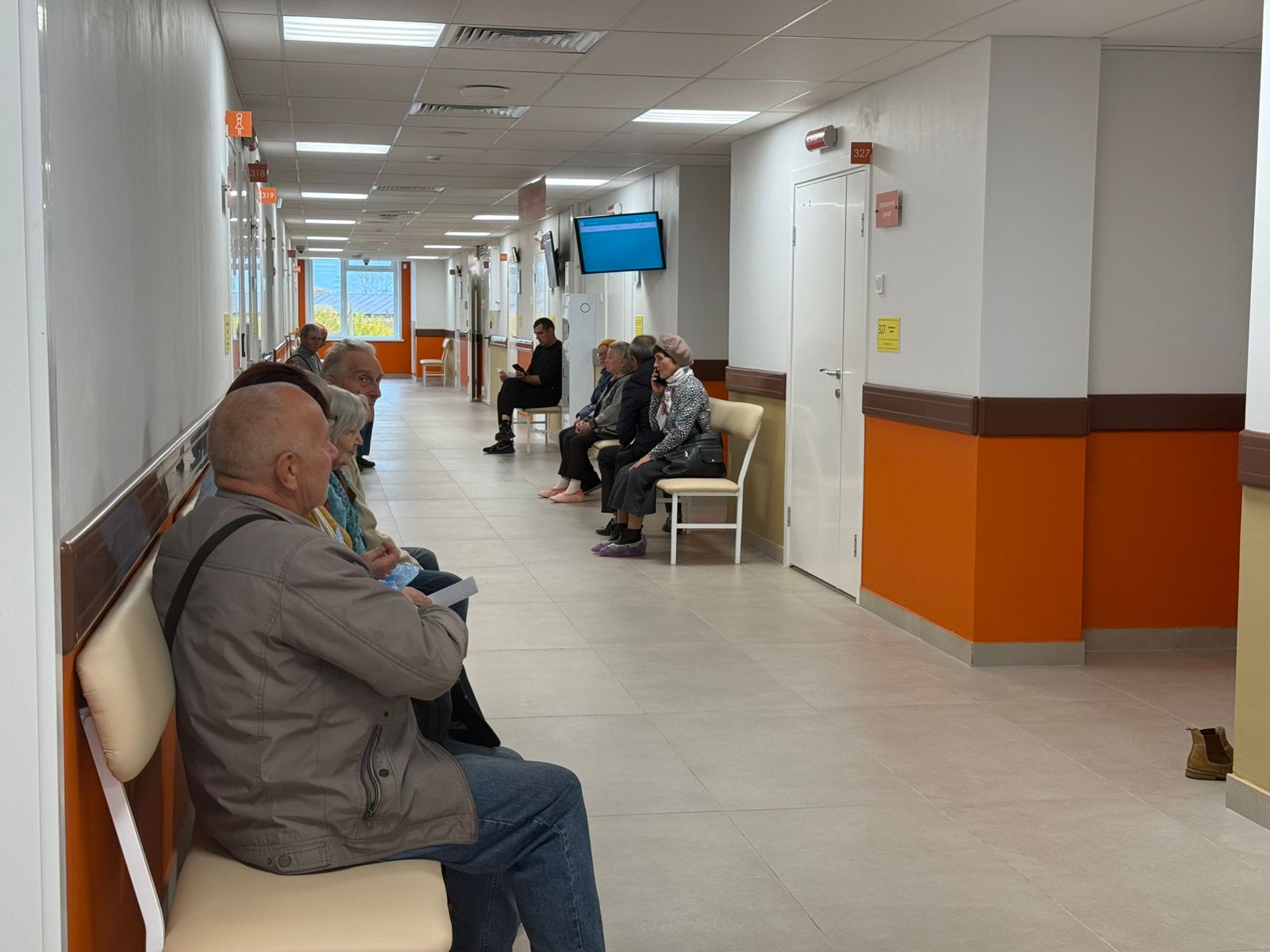 В Артемовском фиксируется незначительный спад заболеваемости