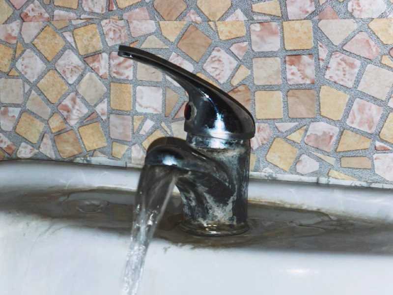 Может ли вода быть источником инфекции?