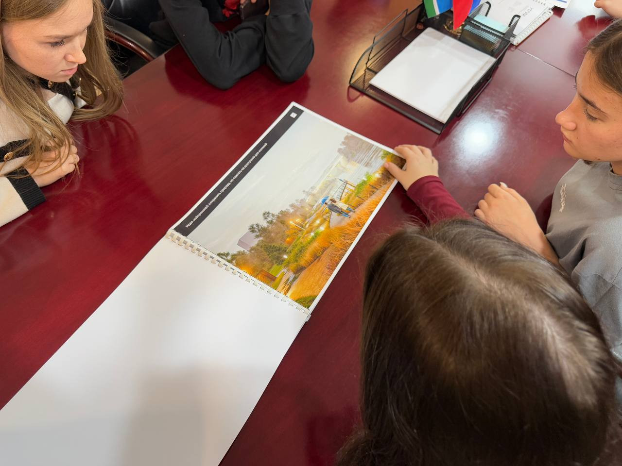 2f95b69c-4705-44f0-8f8d-fe5edbe4cc1d