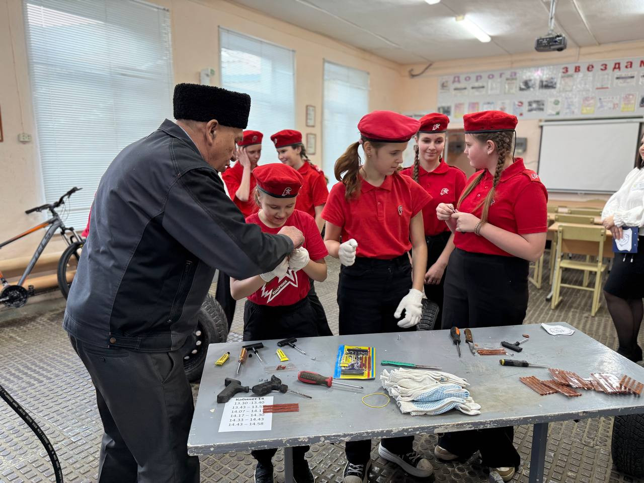 f1991a5e-c6b8-4f26-960d-e9a96c6f5526