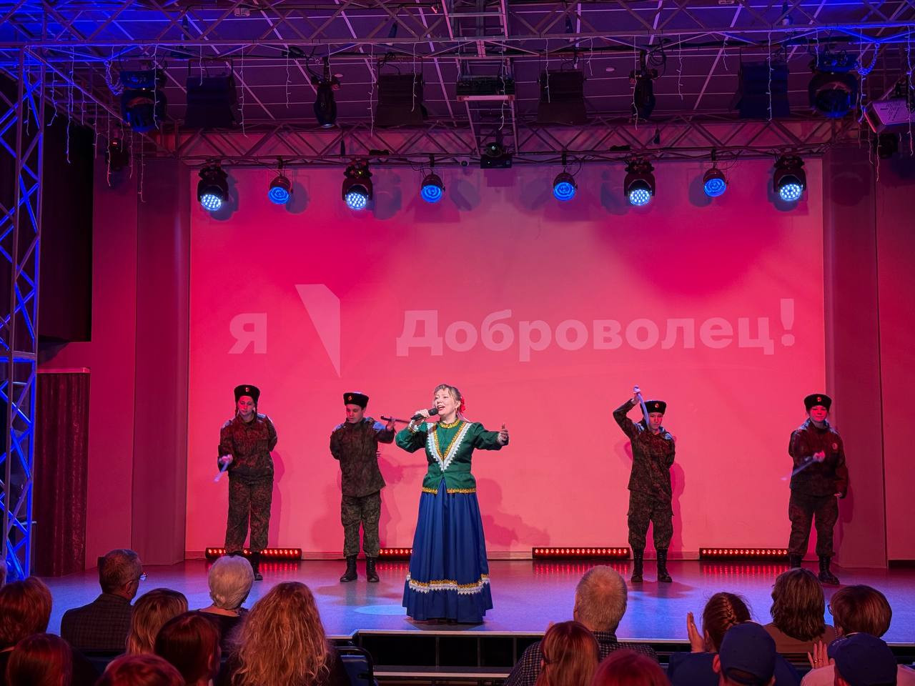 f2dc4f6b-23ce-4637-ac73-af1adbe5fdb1