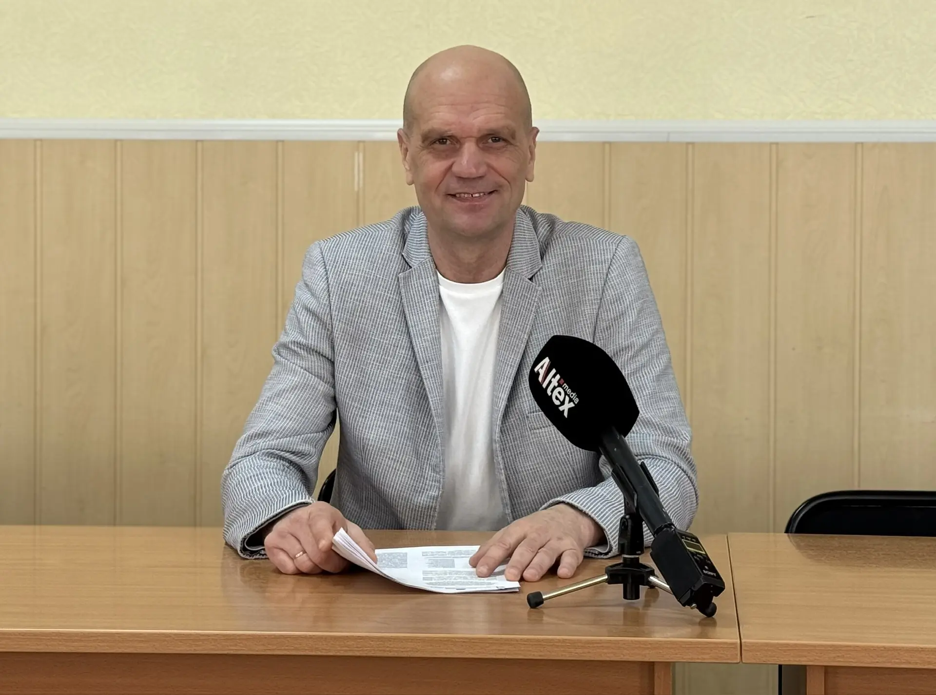 Артемовский зовет: стань тренером и получи миллион!