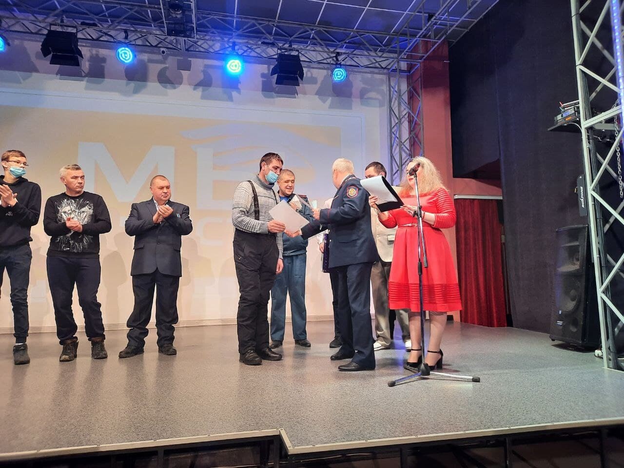 photo_2021-12-20_13-08-00