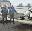 Завтра артемовцы высадят Аллею Мира на центральной улице города Фото: Анна Мантурова